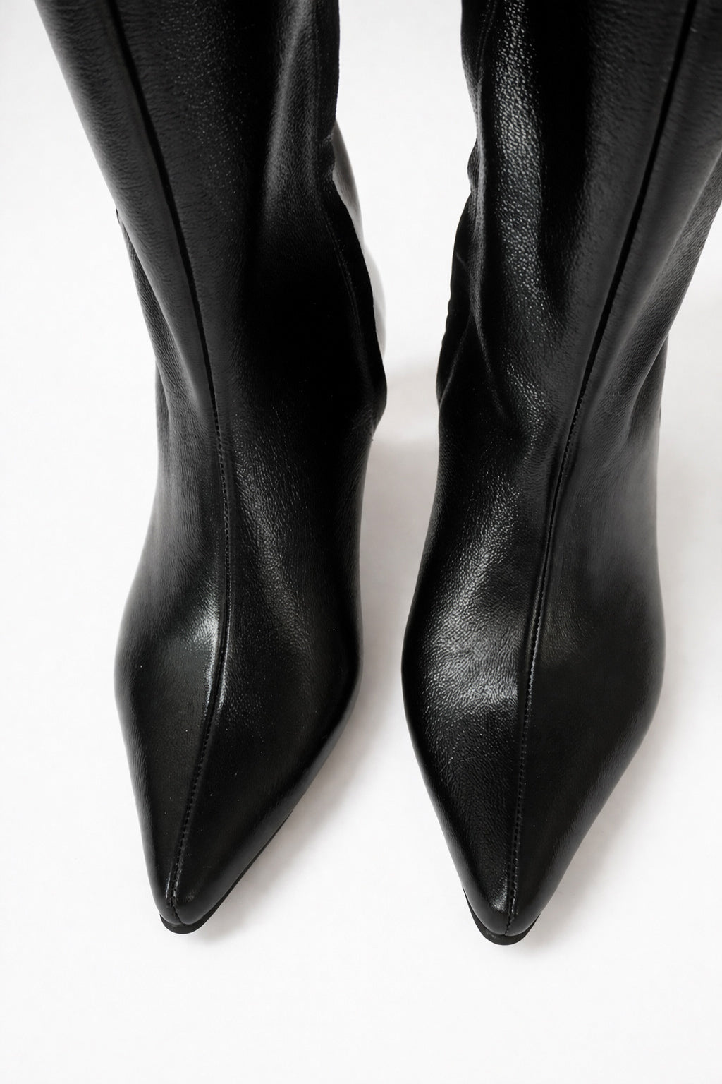 Metis Black