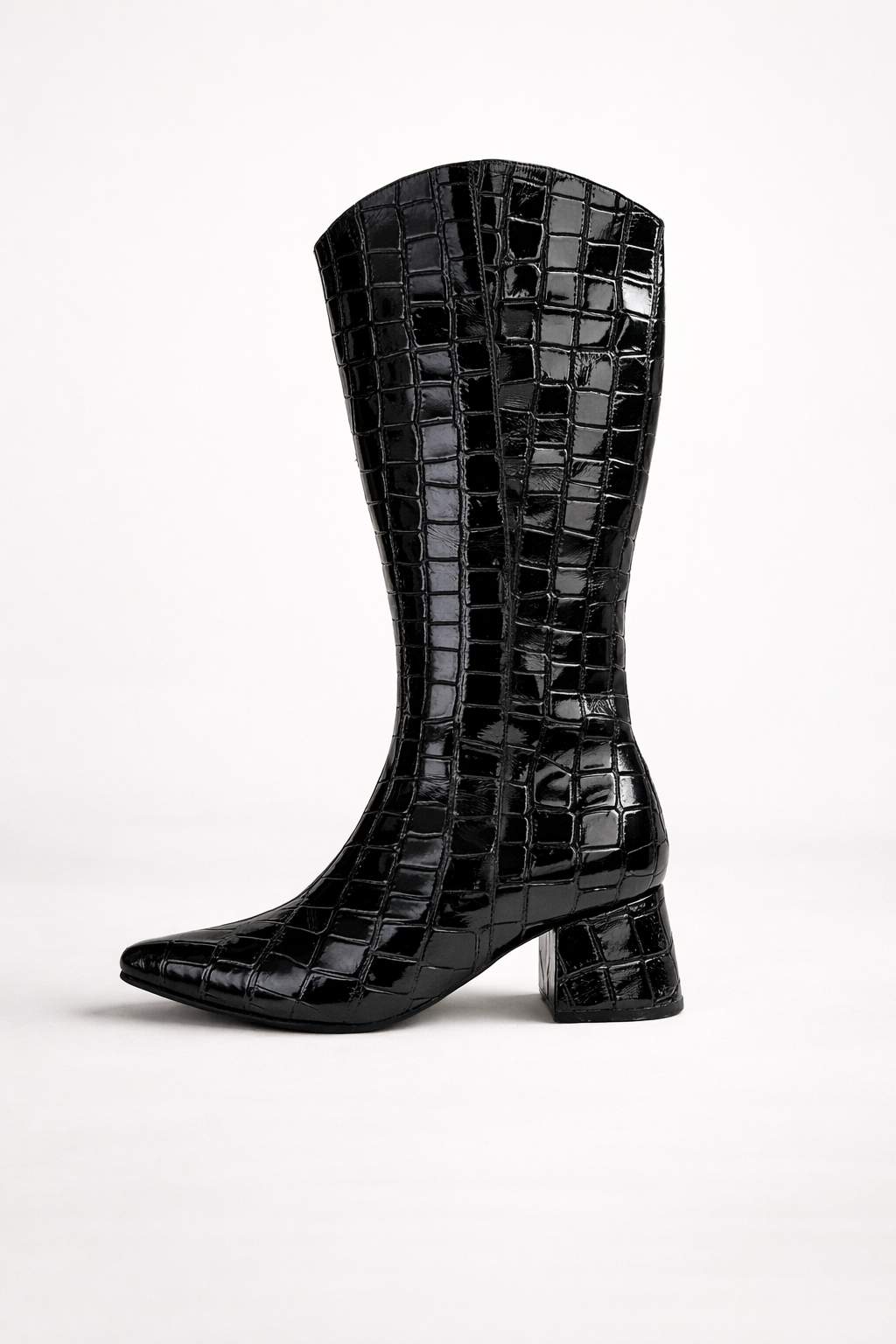 Metis Croco Black