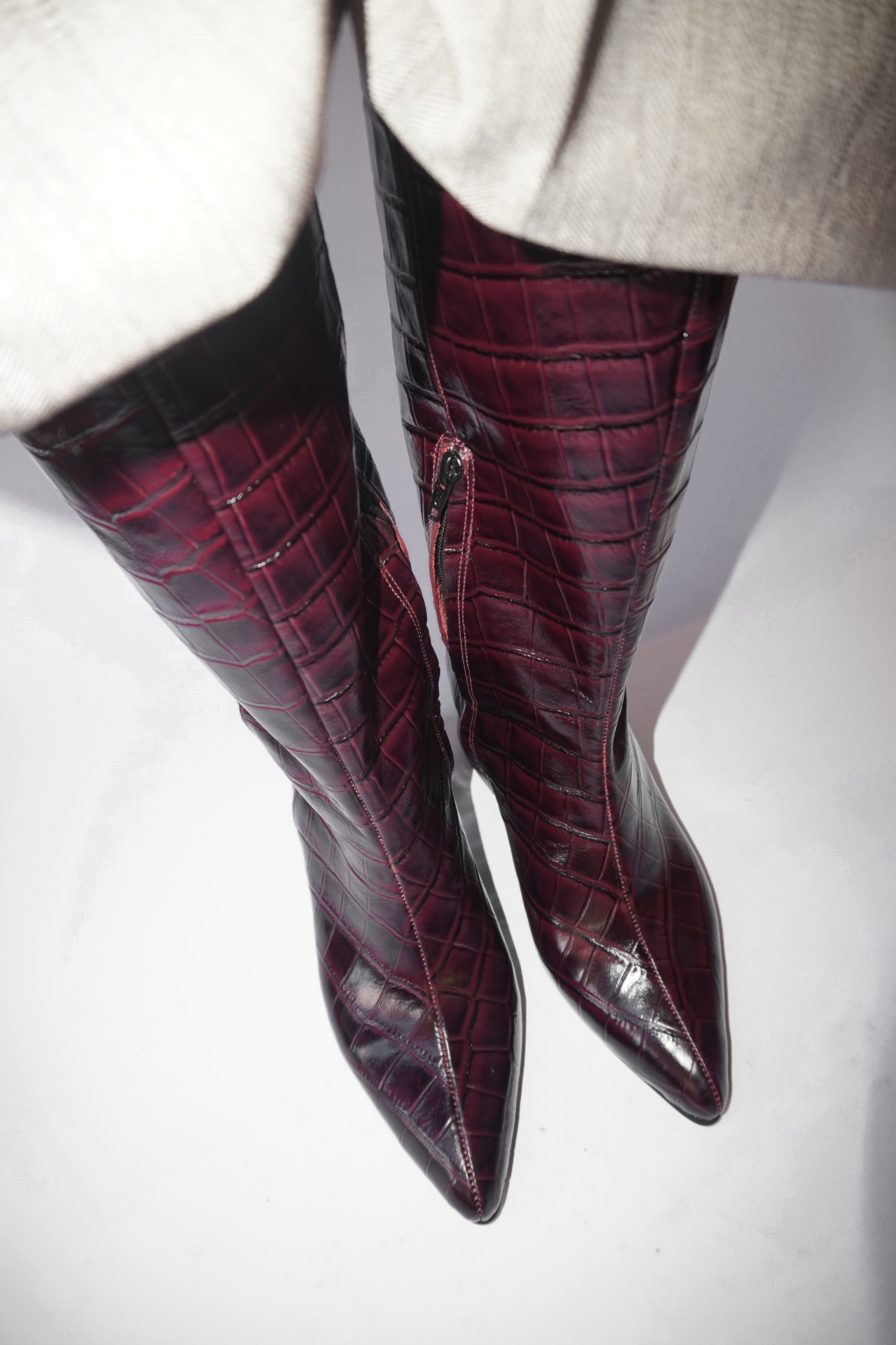 Metis Croco Burgundy