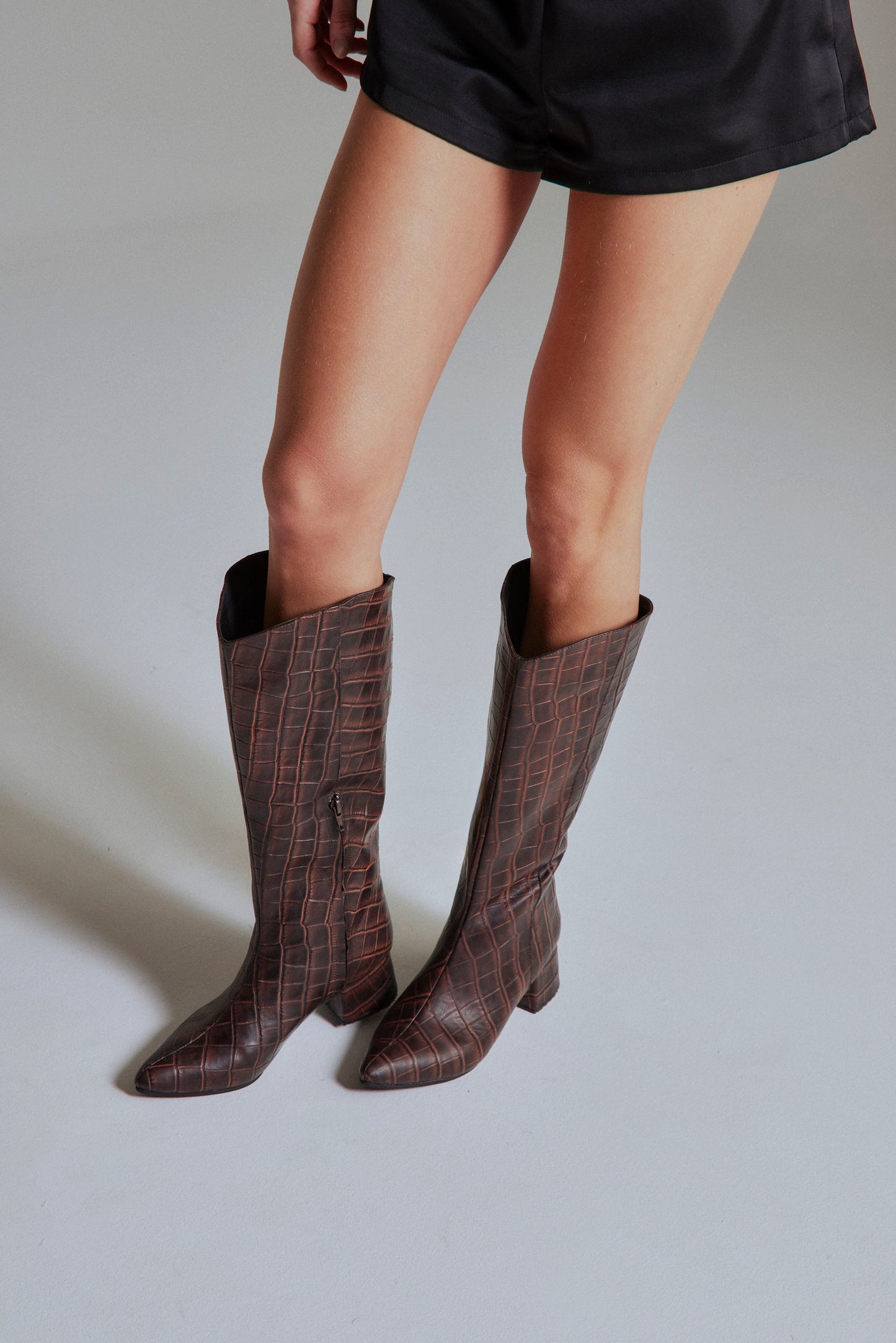 METIS CROCO BROWN