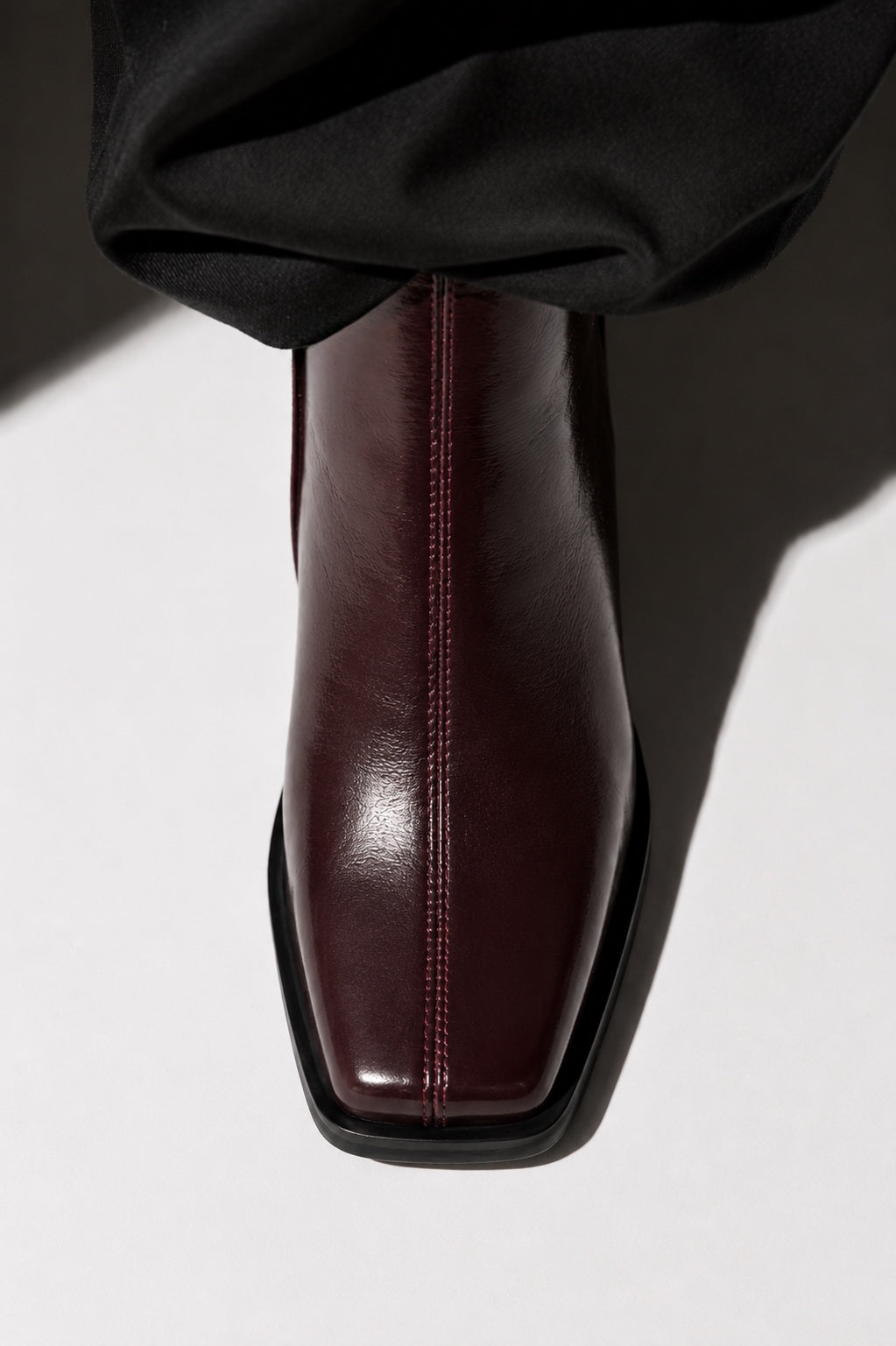 Vicenta Burgundy (accesorio removible)